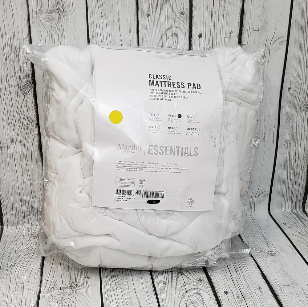 MARTHA STEWART ESSENTIALS Classic Quilted Mattress Pad, Twin XL